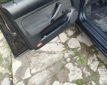 Черный Фольксваген Бора, объемом двигателя 1.6 л и пробегом 317 тыс. км за 3999 $, фото 14 на Automoto.ua