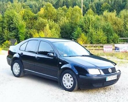 Черный Фольксваген Бора, объемом двигателя 1.6 л и пробегом 317 тыс. км за 3999 $, фото 6 на Automoto.ua