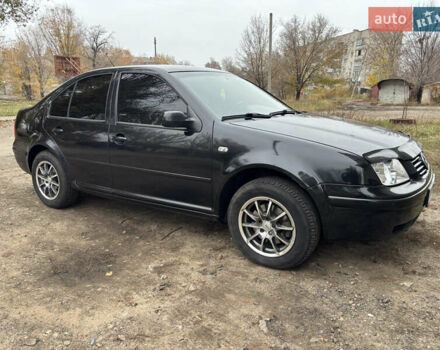 Черный Фольксваген Бора, объемом двигателя 1.9 л и пробегом 372 тыс. км за 5000 $, фото 3 на Automoto.ua