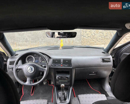 Черный Фольксваген Бора, объемом двигателя 1.9 л и пробегом 372 тыс. км за 5000 $, фото 11 на Automoto.ua