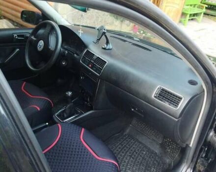 Черный Фольксваген Бора, объемом двигателя 1.6 л и пробегом 317 тыс. км за 3999 $, фото 16 на Automoto.ua