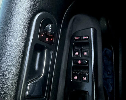 Черный Фольксваген Бора, объемом двигателя 1.6 л и пробегом 287 тыс. км за 3500 $, фото 29 на Automoto.ua