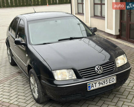 Чорний Фольксваген Бора, об'ємом двигуна 1.6 л та пробігом 402 тис. км за 2999 $, фото 4 на Automoto.ua