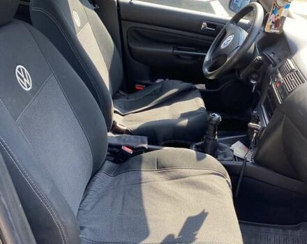 Черный Фольксваген Бора, объемом двигателя 1.9 л и пробегом 261 тыс. км за 4300 $, фото 4 на Automoto.ua