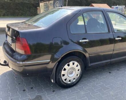 Черный Фольксваген Бора, объемом двигателя 1.9 л и пробегом 261 тыс. км за 4300 $, фото 3 на Automoto.ua