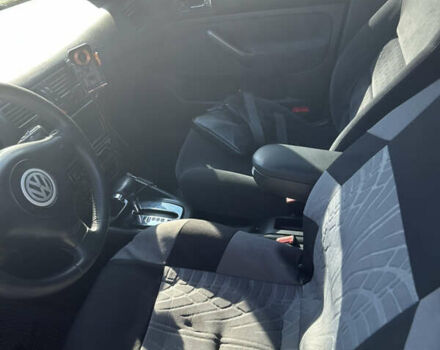 Черный Фольксваген Бора, объемом двигателя 1.6 л и пробегом 258 тыс. км за 4300 $, фото 9 на Automoto.ua