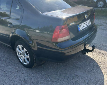 Черный Фольксваген Бора, объемом двигателя 1.6 л и пробегом 258 тыс. км за 4300 $, фото 5 на Automoto.ua