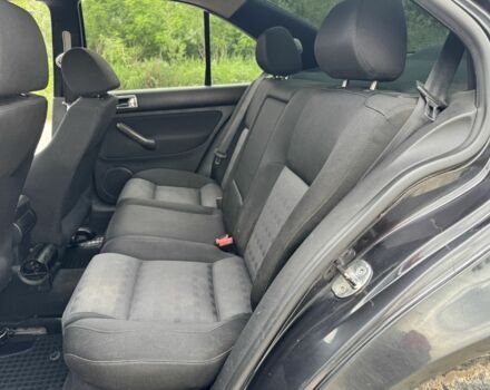 Черный Фольксваген Бора, объемом двигателя 1.8 л и пробегом 480 тыс. км за 3450 $, фото 16 на Automoto.ua