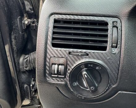 Черный Фольксваген Бора, объемом двигателя 1.8 л и пробегом 480 тыс. км за 3450 $, фото 12 на Automoto.ua