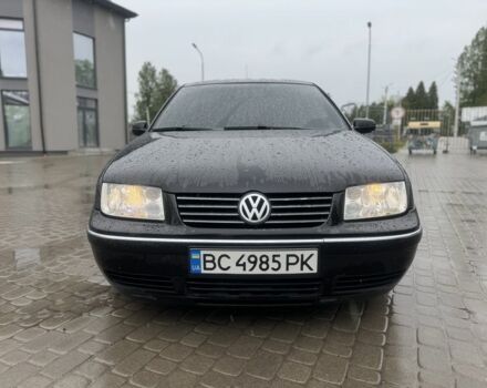 Черный Фольксваген Бора, объемом двигателя 1.8 л и пробегом 480 тыс. км за 3450 $, фото 2 на Automoto.ua