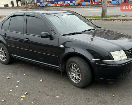 Черный Фольксваген Бора, объемом двигателя 1.6 л и пробегом 306 тыс. км за 3500 $, фото 7 на Automoto.ua