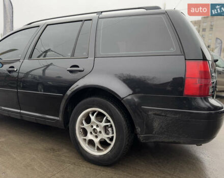 Черный Фольксваген Бора, объемом двигателя 1.6 л и пробегом 318 тыс. км за 3500 $, фото 12 на Automoto.ua
