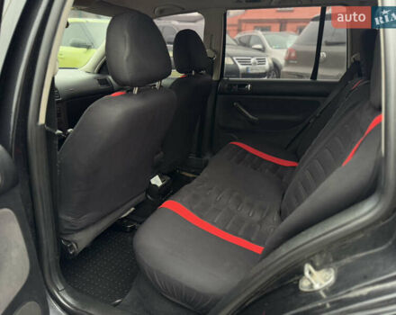 Черный Фольксваген Бора, объемом двигателя 1.6 л и пробегом 318 тыс. км за 3500 $, фото 21 на Automoto.ua