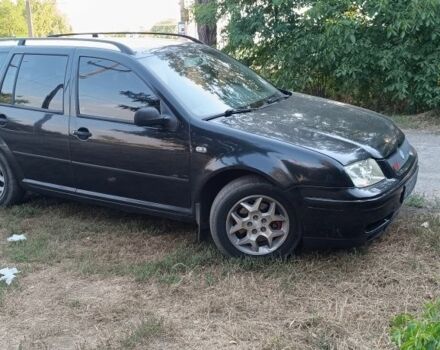 Чорний Фольксваген Бора, об'ємом двигуна 2 л та пробігом 450 тис. км за 3000 $, фото 1 на Automoto.ua