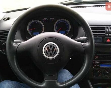 Черный Фольксваген Бора, объемом двигателя 1.6 л и пробегом 197 тыс. км за 5500 $, фото 8 на Automoto.ua