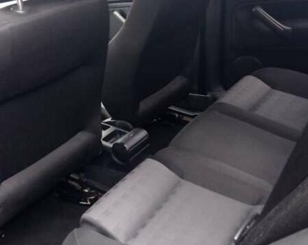 Черный Фольксваген Бора, объемом двигателя 1.6 л и пробегом 200 тыс. км за 4500 $, фото 4 на Automoto.ua