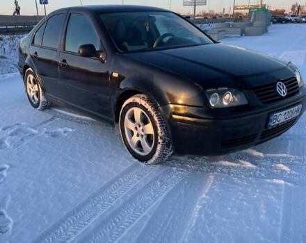 Черный Фольксваген Бора, объемом двигателя 2 л и пробегом 314 тыс. км за 3450 $, фото 1 на Automoto.ua