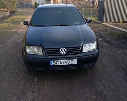 Чорний Фольксваген Бора, об'ємом двигуна 1.6 л та пробігом 387 тис. км за 2700 $, фото 1 на Automoto.ua
