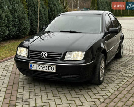 Черный Фольксваген Бора, объемом двигателя 1.6 л и пробегом 402 тыс. км за 2999 $, фото 1 на Automoto.ua