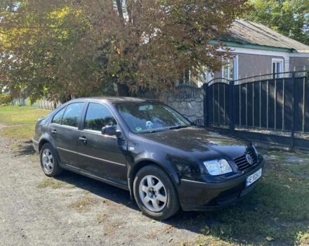 Черный Фольксваген Бора, объемом двигателя 1.6 л и пробегом 266 тыс. км за 2500 $, фото 1 на Automoto.ua