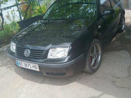 Чорний Фольксваген Бора, об'ємом двигуна 1.6 л та пробігом 250 тис. км за 3500 $, фото 1 на Automoto.ua