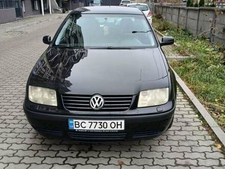 Черный Фольксваген Бора, объемом двигателя 1.6 л и пробегом 233 тыс. км за 4300 $, фото 1 на Automoto.ua