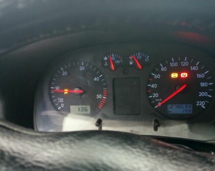 Червоний Фольксваген Бора, об'ємом двигуна 1.9 л та пробігом 278 тис. км за 3000 $, фото 4 на Automoto.ua