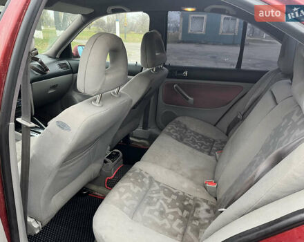 Червоний Фольксваген Бора, об'ємом двигуна 1.9 л та пробігом 520 тис. км за 3000 $, фото 6 на Automoto.ua