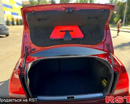 Красный Фольксваген Бора, объемом двигателя 1.6 л и пробегом 308 тыс. км за 3799 $, фото 6 на Automoto.ua