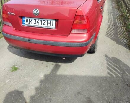 Червоний Фольксваген Бора, об'ємом двигуна 1.4 л та пробігом 220 тис. км за 4300 $, фото 3 на Automoto.ua