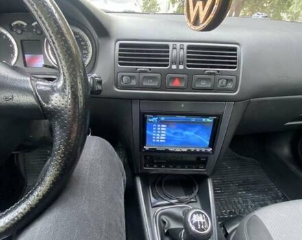 Красный Фольксваген Бора, объемом двигателя 2 л и пробегом 223 тыс. км за 5500 $, фото 7 на Automoto.ua