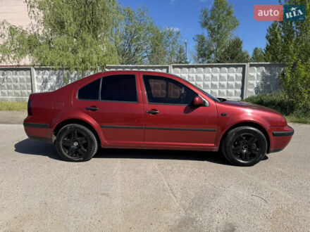 Фольксваген Бора 1999 в Киеве на Automoto.ua Красный Фольксваген Бора, объемом двигателя 1.6 л и пробегом 269 тыс. км за 2999 $, фото 1 на Automoto.ua