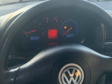 Фольксваген Бора 1999 в Надворной на Automoto.ua Красный Фольксваген Бора, объемом двигателя 2 л и пробегом 259 тыс. км за 2800 $, фото 1 на Automoto.ua