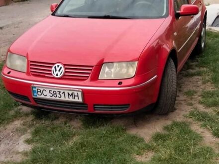 Червоний Фольксваген Бора, об'ємом двигуна 1.6 л та пробігом 345 тис. км за 3300 $, фото 1 на Automoto.ua