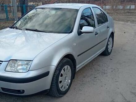 Фольксваген Бора 2003 у Шостке на Automoto.ua Фольксваген Бора, об'ємом двигуна 1.6 л та пробігом 220 тис. км за 4100 $, фото 1 на Automoto.ua