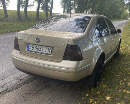 Желтый Фольксваген Бора, объемом двигателя 1.6 л и пробегом 200 тыс. км за 4500 $, фото 7 на Automoto.ua