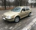Желтый Фольксваген Бора, объемом двигателя 1.9 л и пробегом 221 тыс. км за 4800 $, фото 1 на Automoto.ua
