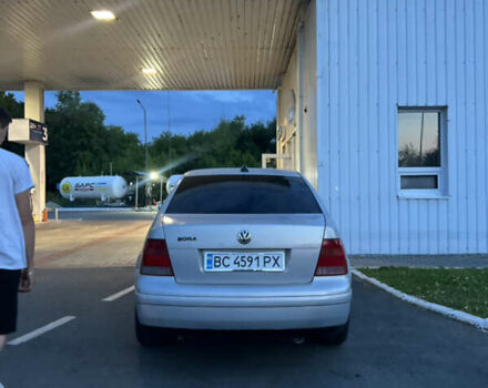 Сірий Фольксваген Бора, об'ємом двигуна 1.6 л та пробігом 410 тис. км за 3600 $, фото 6 на Automoto.ua