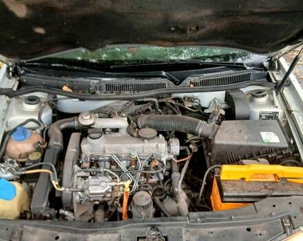 Сірий Фольксваген Бора, об'ємом двигуна 1.9 л та пробігом 380 тис. км за 2500 $, фото 5 на Automoto.ua