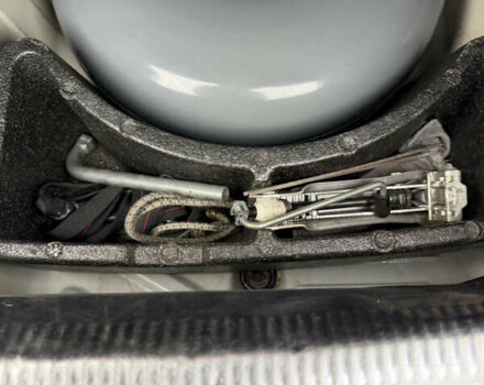 Серый Фольксваген Бора, объемом двигателя 1.6 л и пробегом 178 тыс. км за 5300 $, фото 24 на Automoto.ua