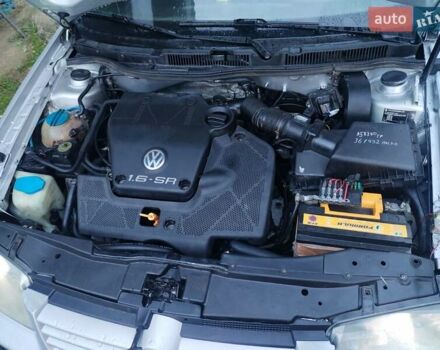 Сірий Фольксваген Бора, об'ємом двигуна 1.6 л та пробігом 360 тис. км за 4200 $, фото 9 на Automoto.ua