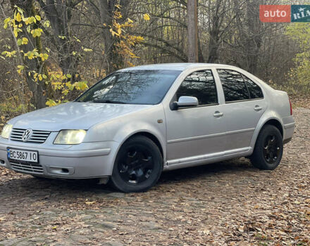 Серый Фольксваген Бора, объемом двигателя 1.9 л и пробегом 400 тыс. км за 2990 $, фото 6 на Automoto.ua