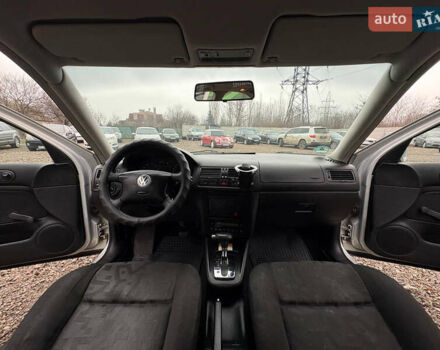 Серый Фольксваген Бора, объемом двигателя 1.6 л и пробегом 185 тыс. км за 4900 $, фото 13 на Automoto.ua