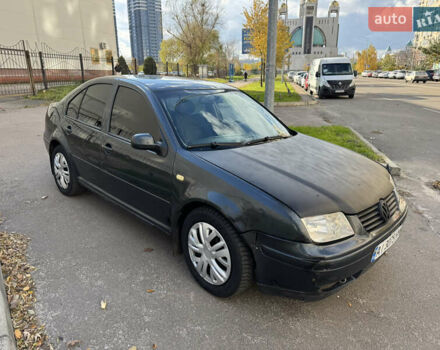 Серый Фольксваген Бора, объемом двигателя 2 л и пробегом 320 тыс. км за 2800 $, фото 2 на Automoto.ua