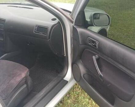Сірий Фольксваген Бора, об'ємом двигуна 1.6 л та пробігом 380 тис. км за 3400 $, фото 11 на Automoto.ua