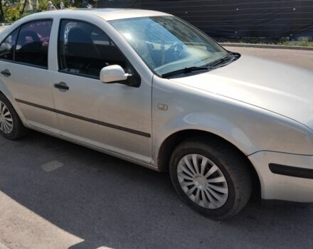 Серый Фольксваген Бора, объемом двигателя 1.6 л и пробегом 280 тыс. км за 4450 $, фото 3 на Automoto.ua