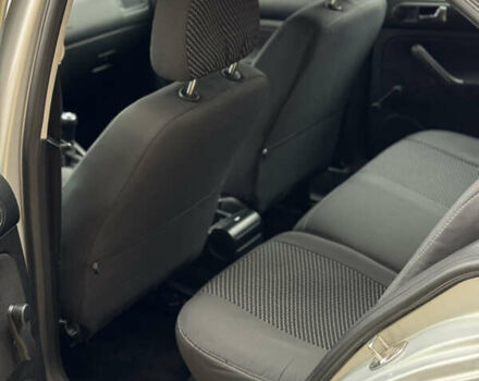 Сірий Фольксваген Бора, об'ємом двигуна 1.59 л та пробігом 208 тис. км за 4200 $, фото 17 на Automoto.ua