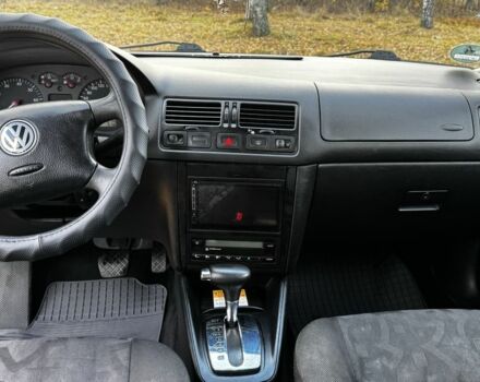 Серый Фольксваген Бора, объемом двигателя 1.6 л и пробегом 184 тыс. км за 4900 $, фото 5 на Automoto.ua