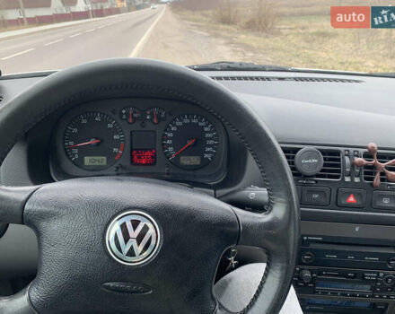 Серый Фольксваген Бора, объемом двигателя 2 л и пробегом 205 тыс. км за 4600 $, фото 5 на Automoto.ua