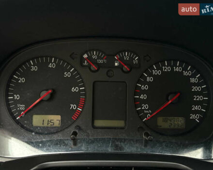 Серый Фольксваген Бора, объемом двигателя 1.6 л и пробегом 185 тыс. км за 4900 $, фото 22 на Automoto.ua